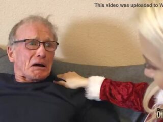 70 year old man fucks 18 year old ms she swallows all his gutarmak