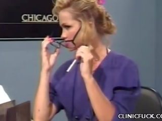 Krankenschwester peyton inviting orallservice